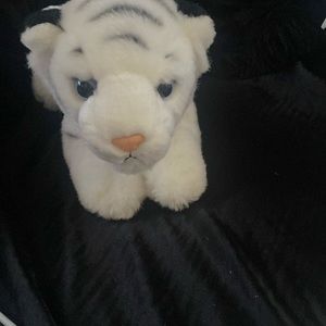 Bush gardens snow tiger stuffed animal